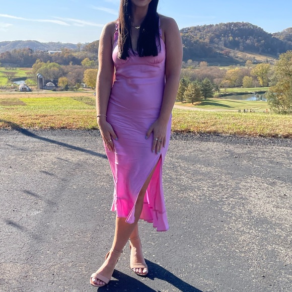 Astr Dresses & Skirts - Astr the Label dress